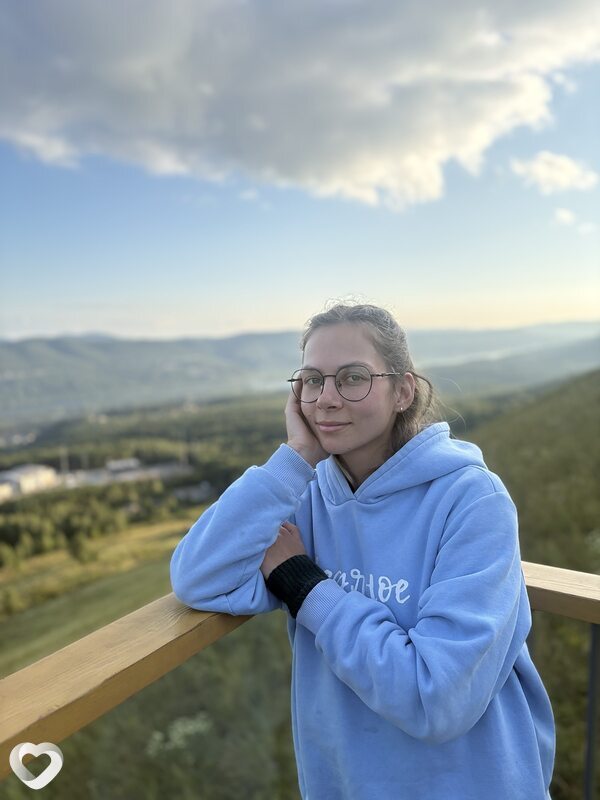 Валя, 27, Братске — анкета №4352204