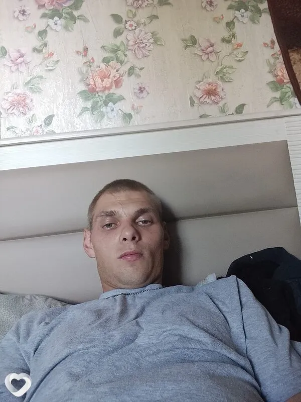 Дмитрий, 23, Новоалтайске — анкета №4352245