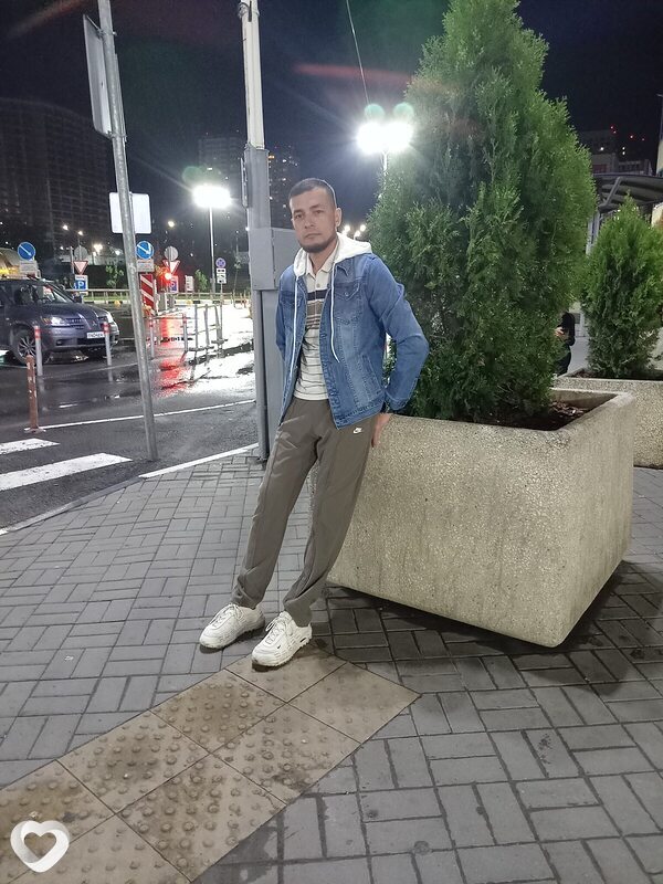 Farid, 31, Новошахтинске — анкета №4352353