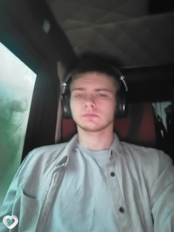 Дмитрий, 21, Гродно — анкета №4352391
