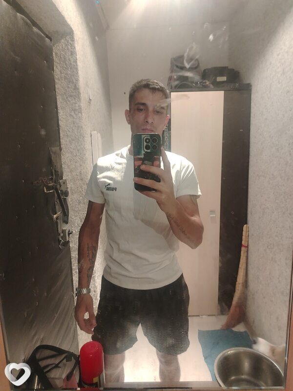 Антон, 26, Новосибирске — анкета №4352475