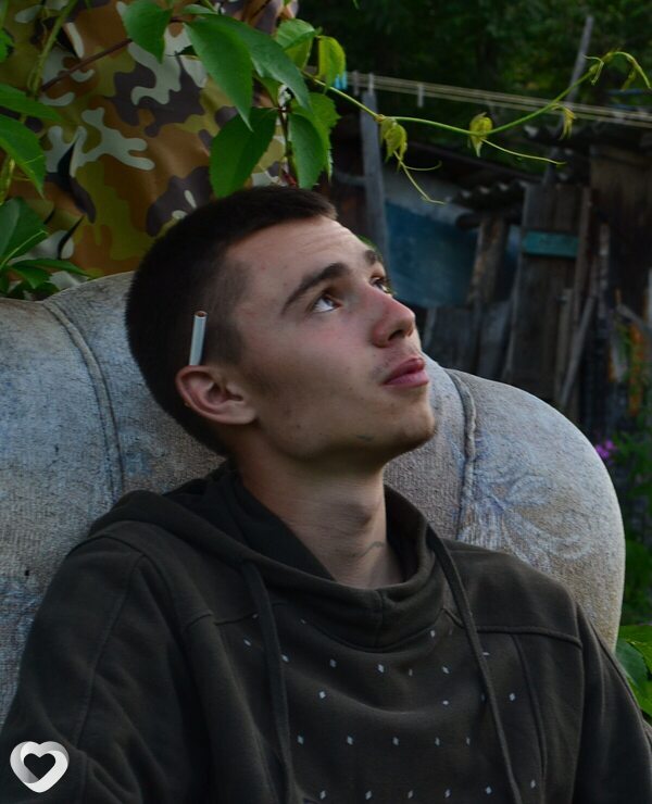 Марк, 21, Смоленске — анкета №4353094