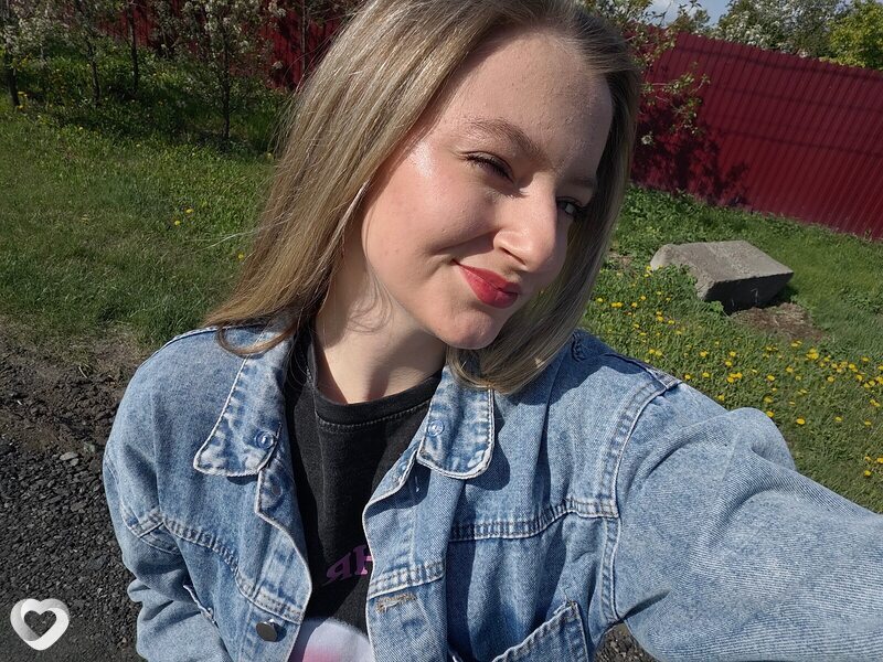 Юлия, 19, Омске — анкета №4353309