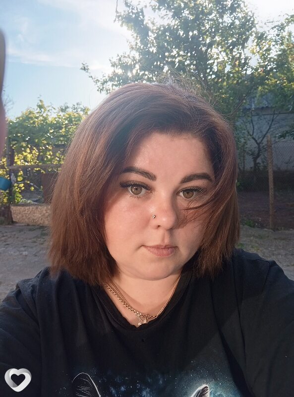 Алена, 25, Саках — анкета №4353380