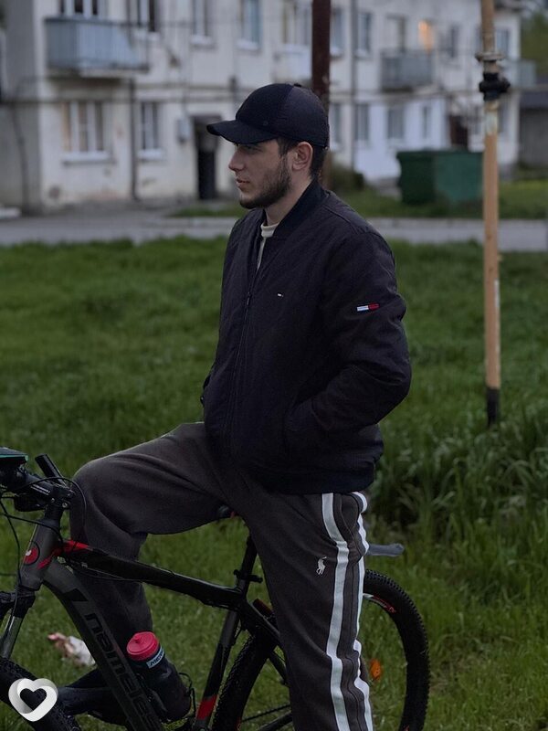 Артур, 27, Балашихе — анкета №4353354