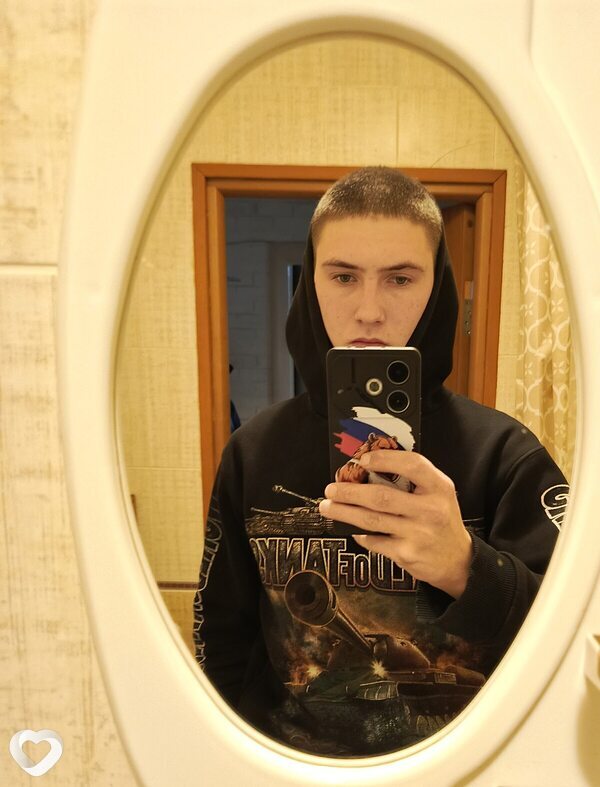 Евгений, 20, Луганске — анкета №4353672