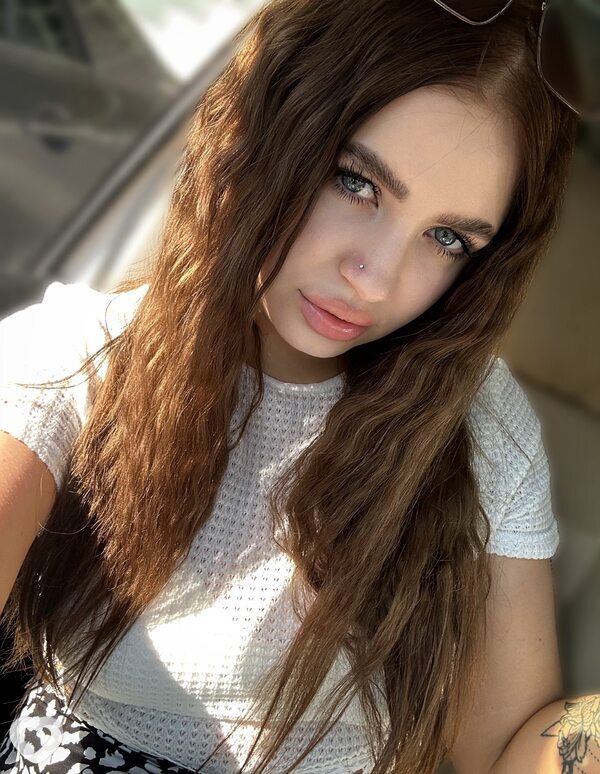 Карина, 22, Новосибирске — анкета №4354111