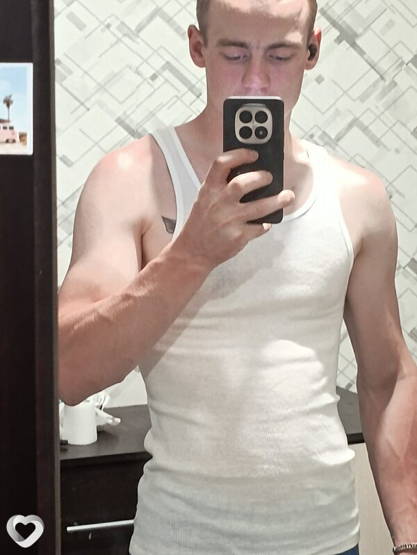 Александр, 21, Бресте — анкета №4354275