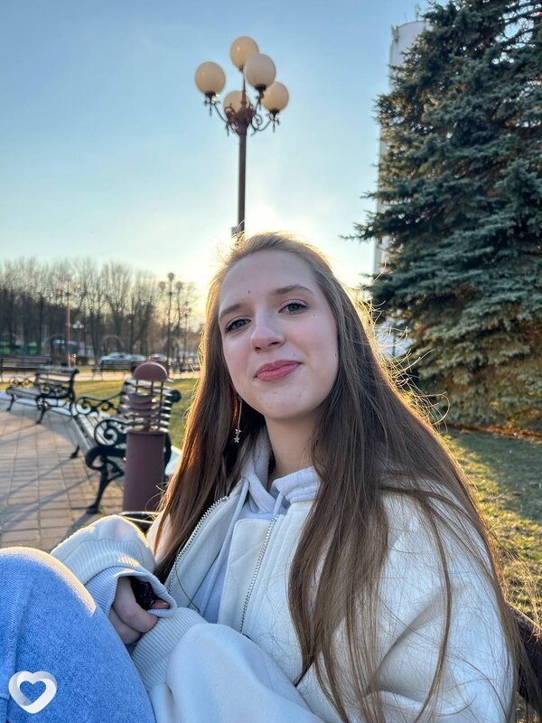Катя, 19, Молодечно — анкета №4354529