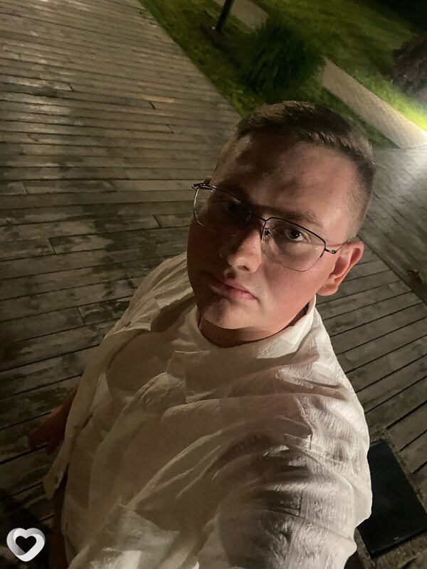 Владислав, 20, Волгограде — анкета №4355367
