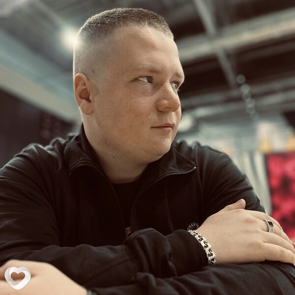 Марк, 22, Ангарске — анкета №4355597