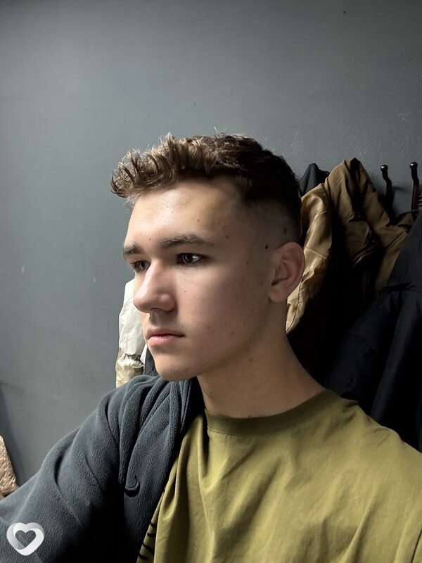 Илья, 19, Барановичах — анкета №4355972