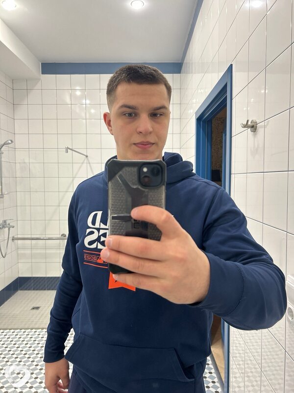 Artem, 21, Белгороде — анкета №4356094