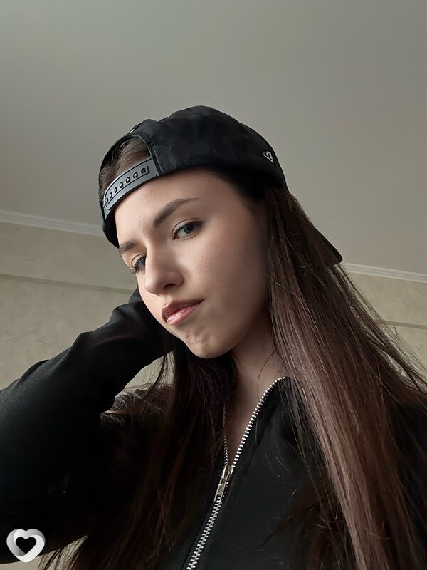 Настя, 19, Омске — анкета №4356549