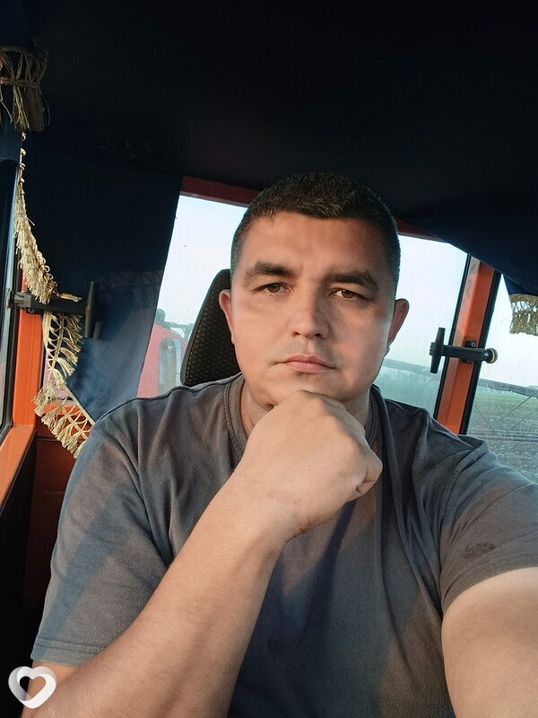 Олег, 37, Ульяновске — анкета №4356613
