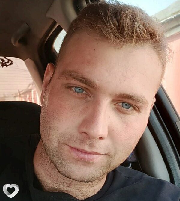 Федор, 28, Артеме — анкета №4357627