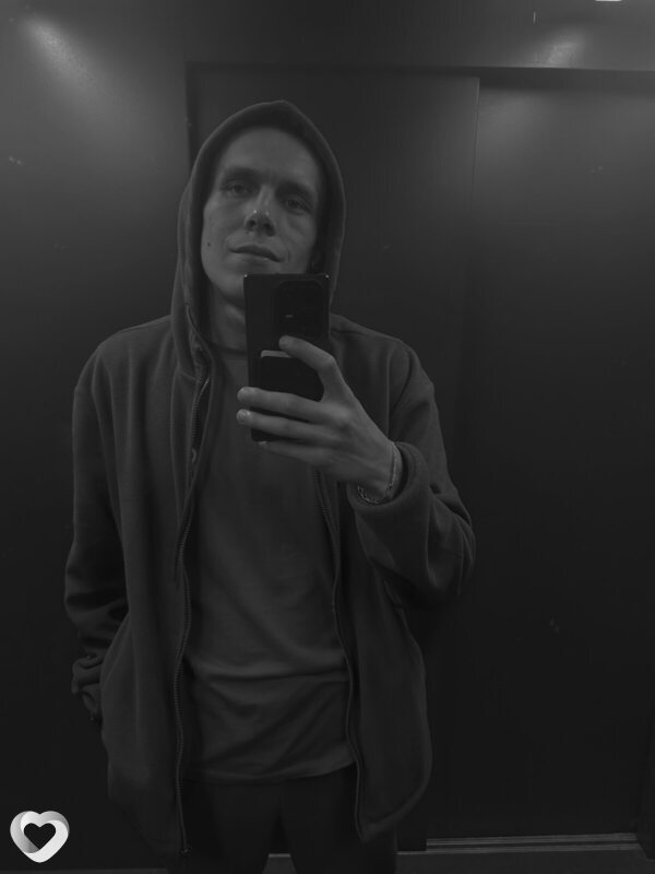 Дима, 28, Москве — анкета №4357994