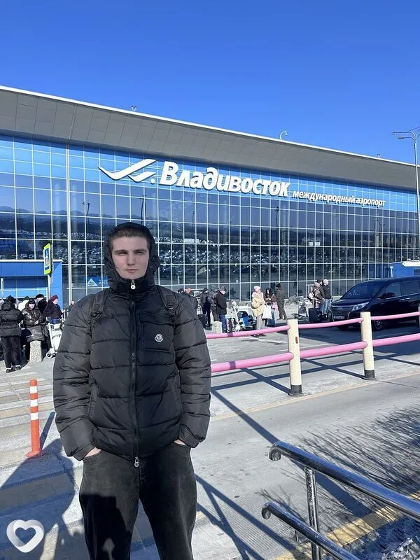 Даня, 18, Москве — анкета №4358107