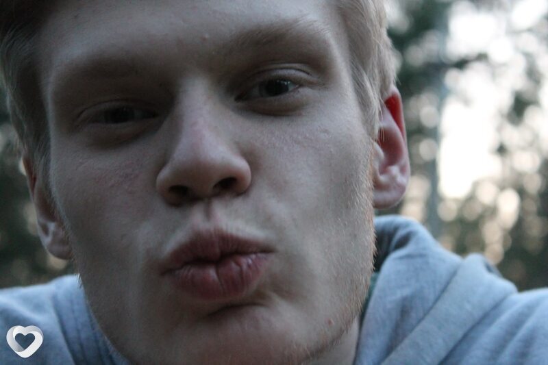 Витя, 21, Барнауле — анкета №4358467
