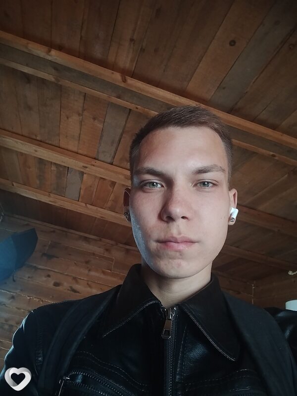 Глеб, 19, Улан-Удэ — анкета №4359021