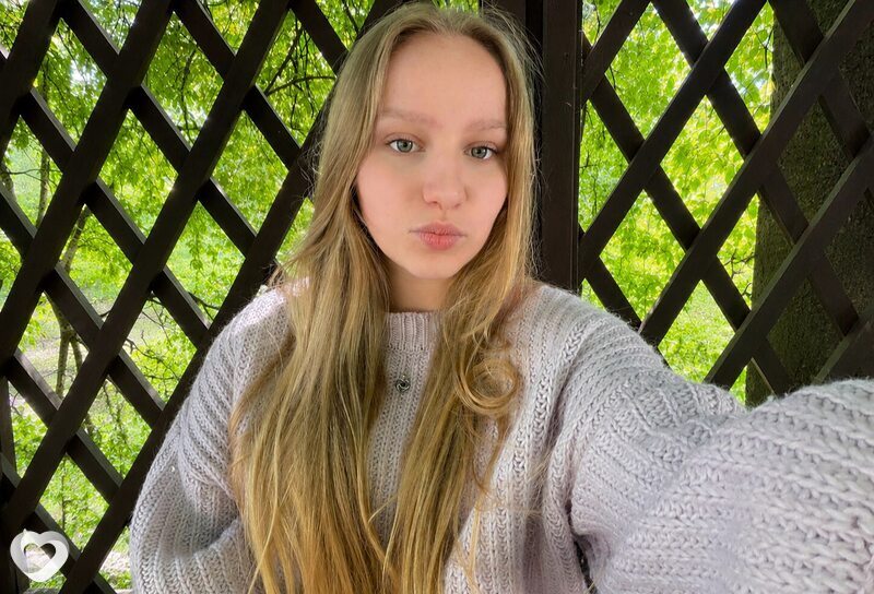 Олеся, 18, Санкт-Петербурге — анкета №4359676