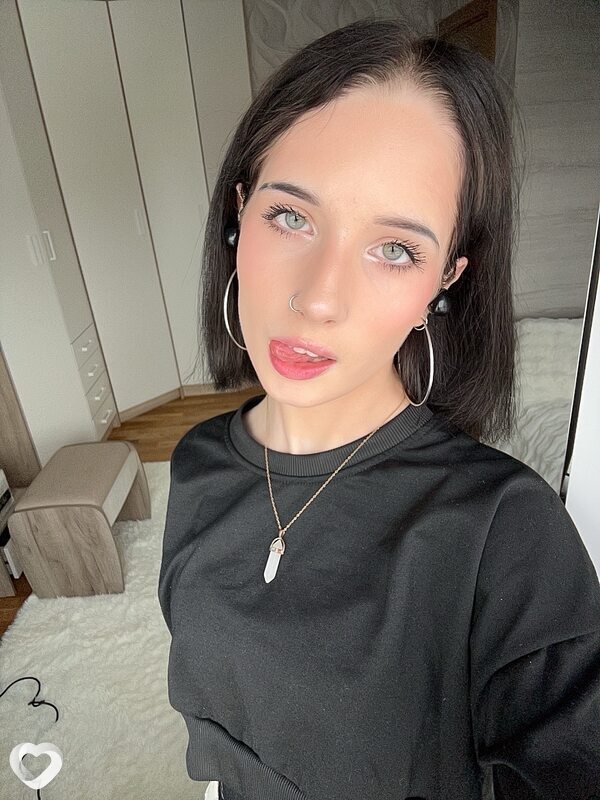 Мила, 18, Екатеринбурге — анкета №4360533