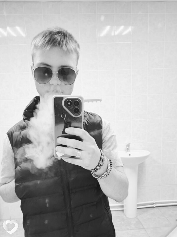 Кирилл, 18, Новосибирске — анкета №4363752