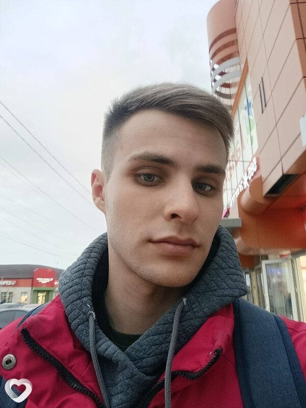Женя, 23, Новошахтинске — анкета №4364182