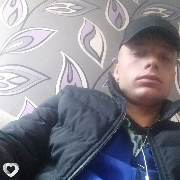 Виталий, 24, Темиртау — анкета №4364571