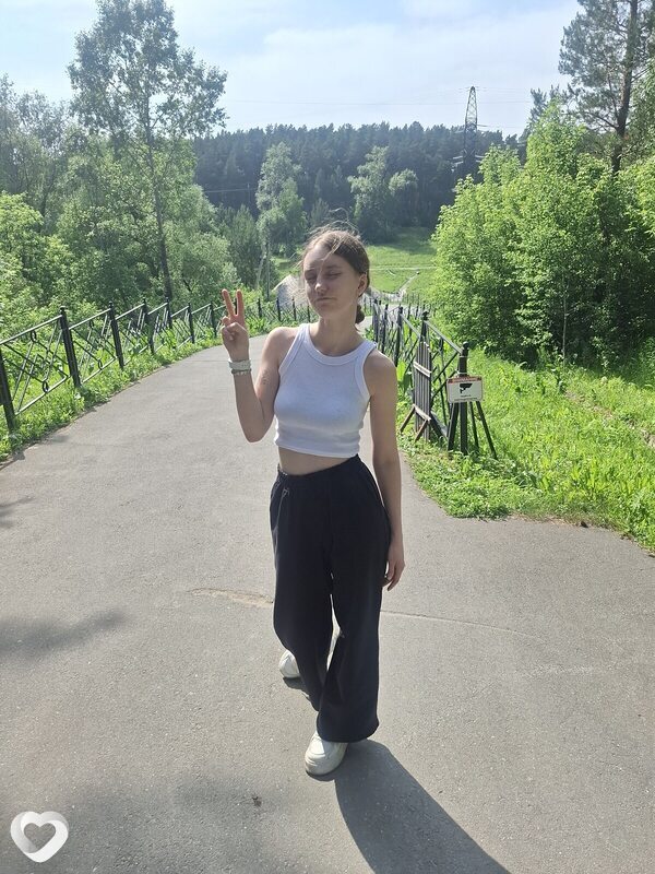 Ольга, 21, Томске — анкета №4366350