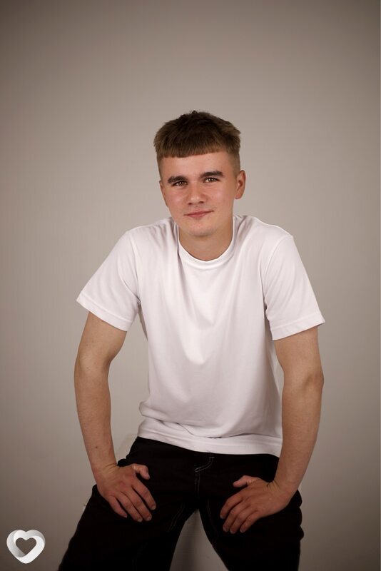 Никита, 19, Орше — анкета №4366539
