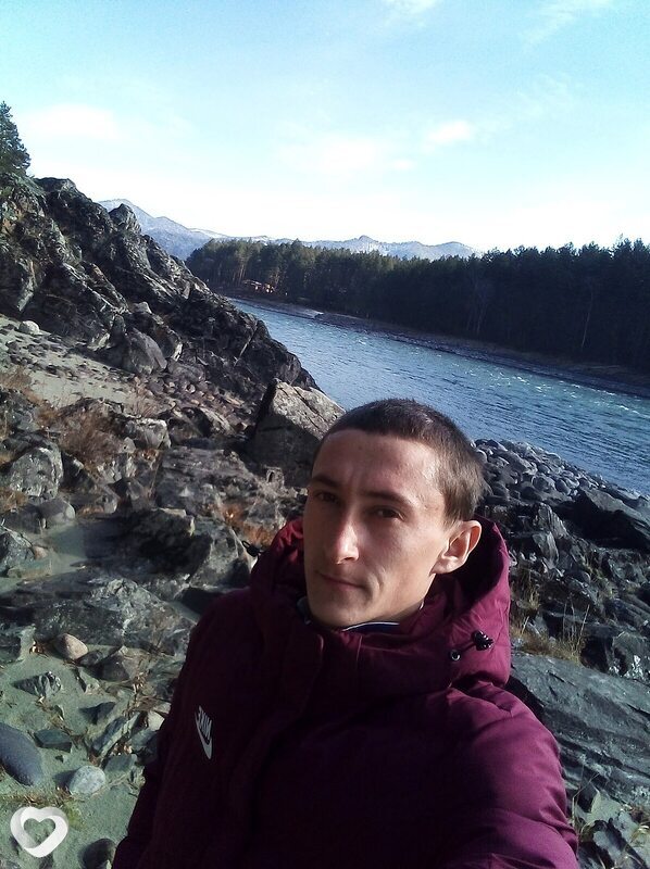 Олег, 30, Рубцовске — анкета №4366478