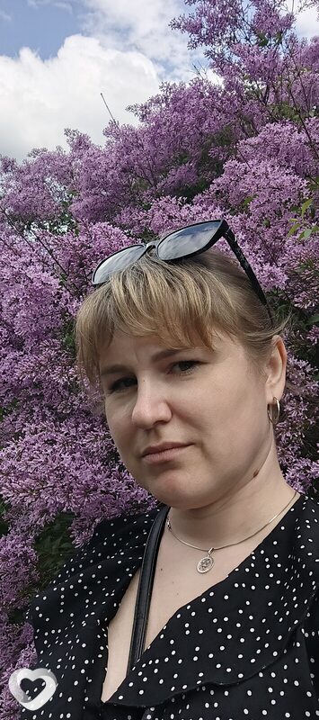 Анна, Красный Луч
