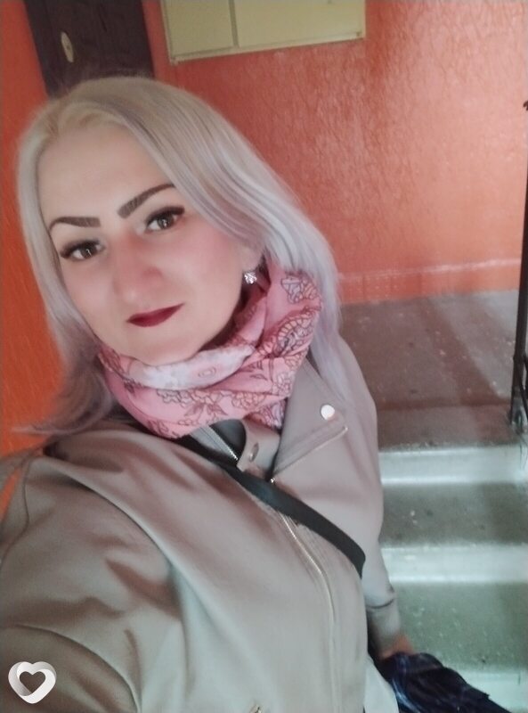 Анюта, Пружаны