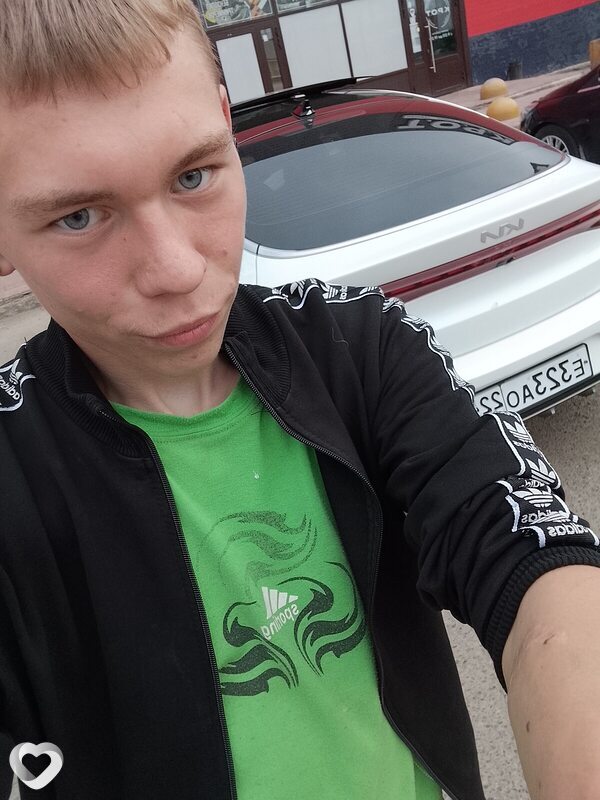 Артём, Ужур