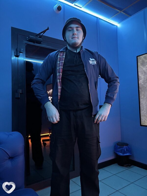 Денис, 21, Липецке — анкета №4368784