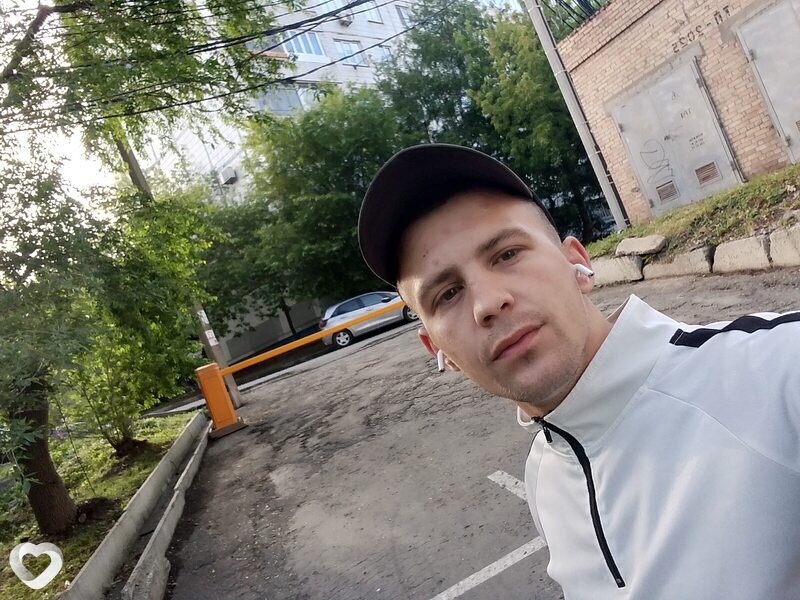 Анатолий, 24, Владивостоке — анкета №4370114
