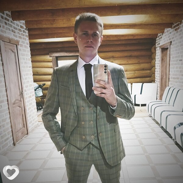 Евгений, 27, Бронницах — анкета №4370737
