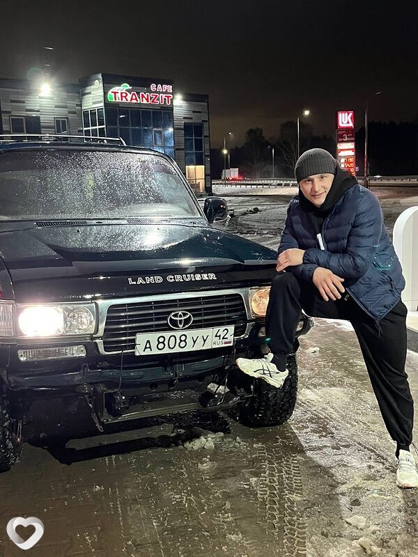 Влад, 25, Белове — анкета №4371730