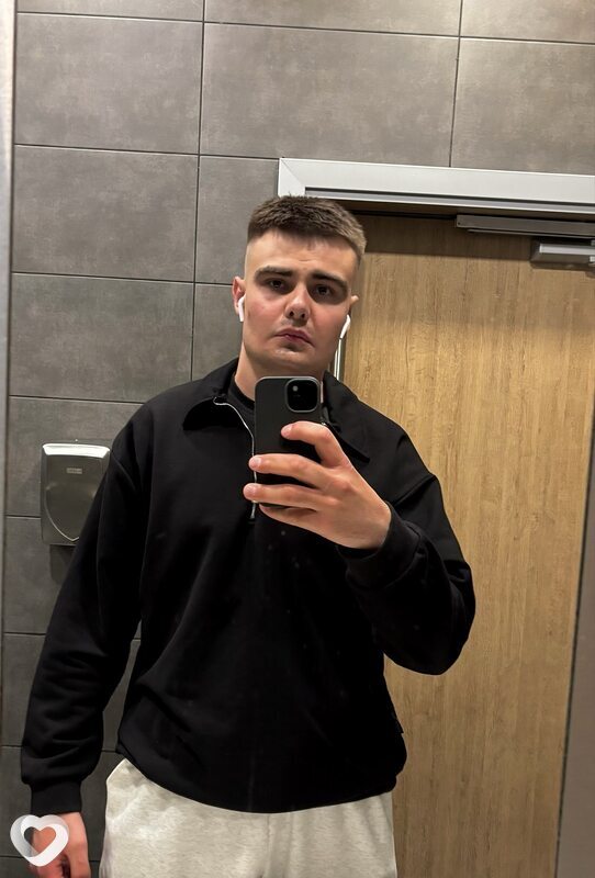 Илья, 22, Пензе — анкета №4372626