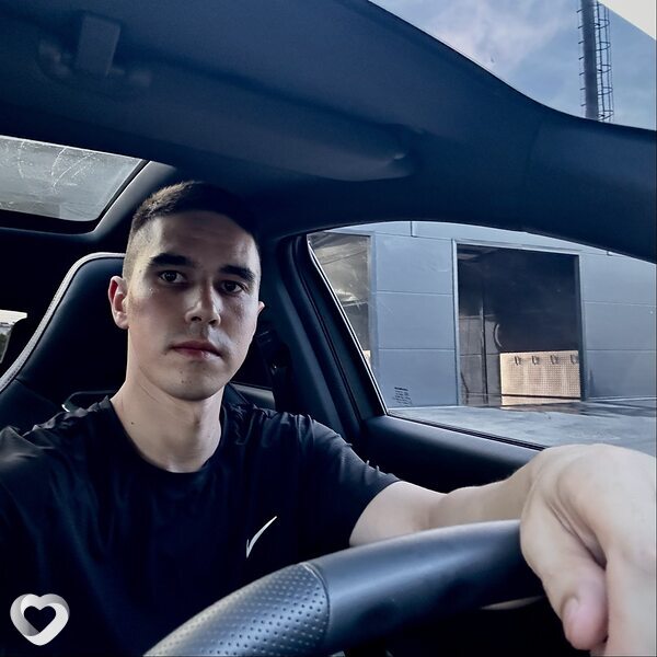 Дима, 25, Чебоксарах — анкета №4372792