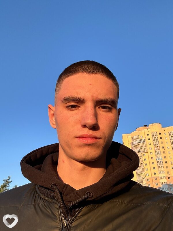 Евгений, 19, Минске — анкета №4373152