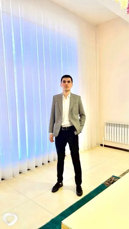 Фозил, 27, Москве — анкета №4373270