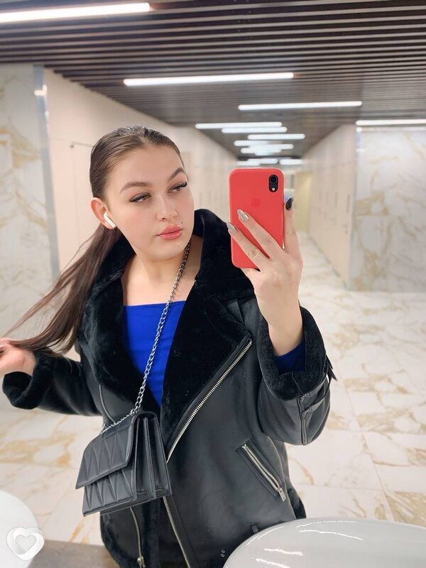 Алина, 21, Саратове — анкета №4373557