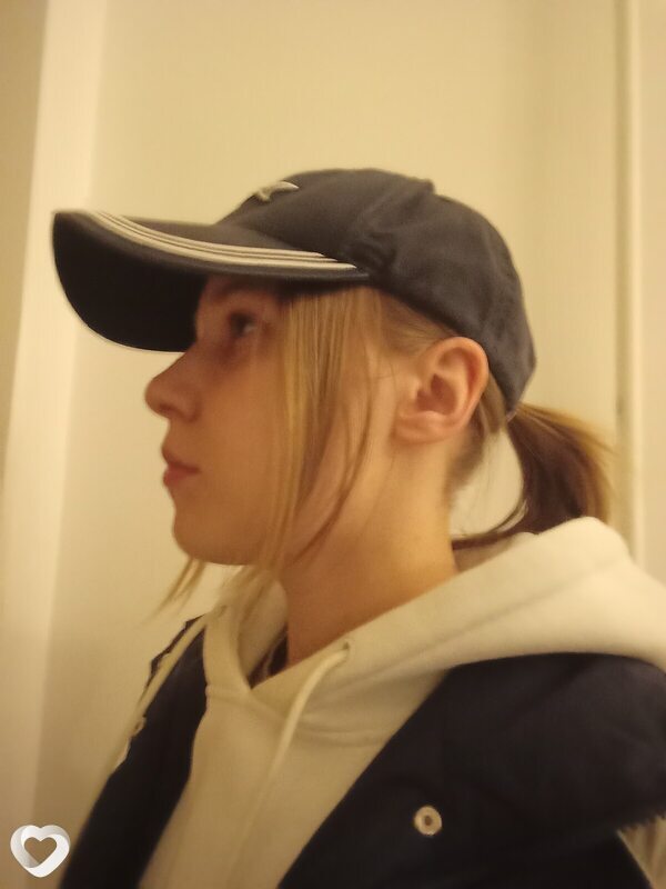 Арина, 18, Санкт-Петербурге — анкета №4373374