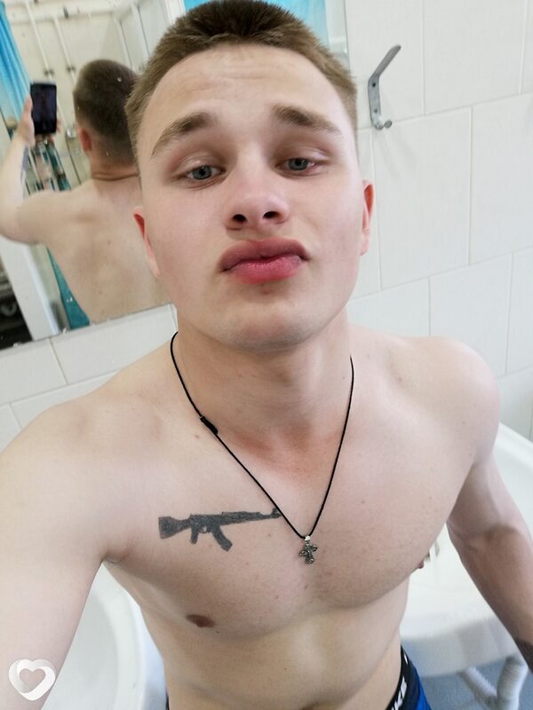 Артём, 19, Северодвинске — анкета №4373651