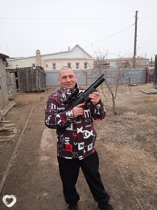 Максим, 39, Астрахани — анкета №4373752