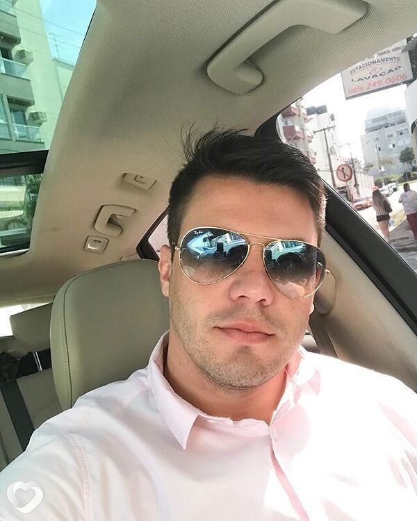 Денис, 32, Москве — анкета №4373684