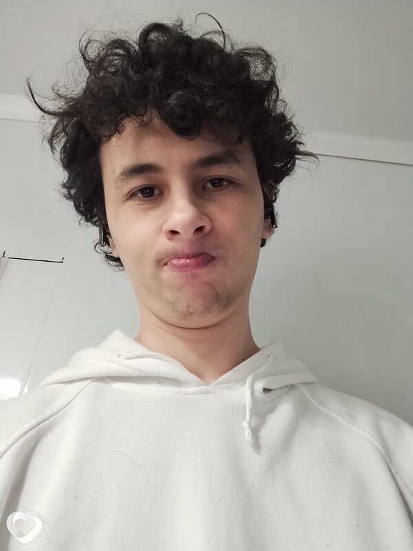 Vlad, 21, Симферополе — анкета №4374065