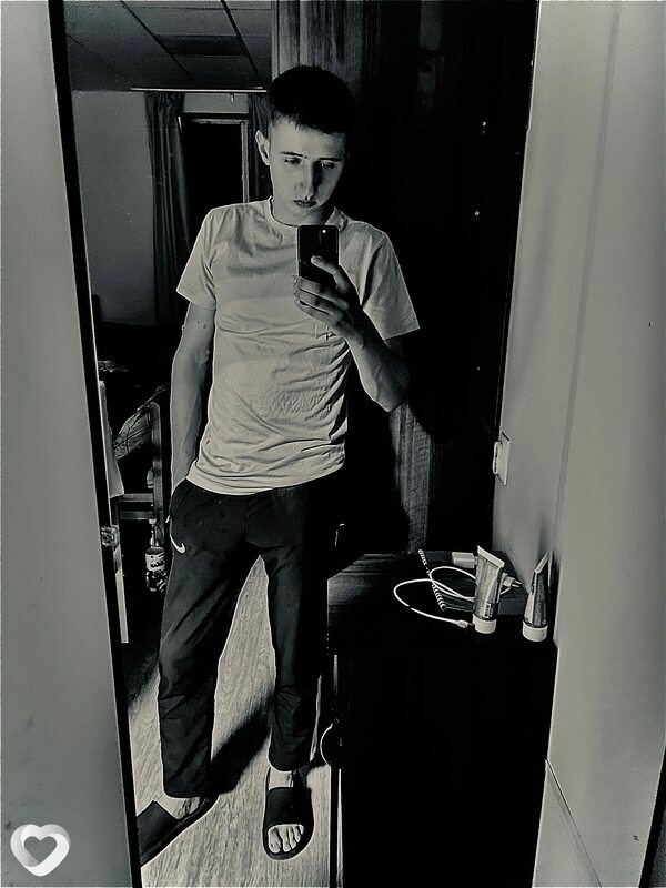 Иван, 25, Новошахтинске — анкета №4374307